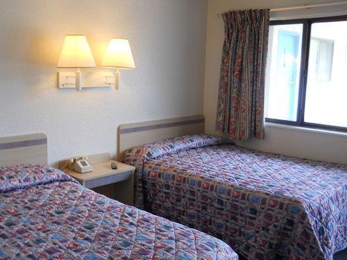 Travelodge By Wyndham Grand Rapids North Walker Bilik gambar